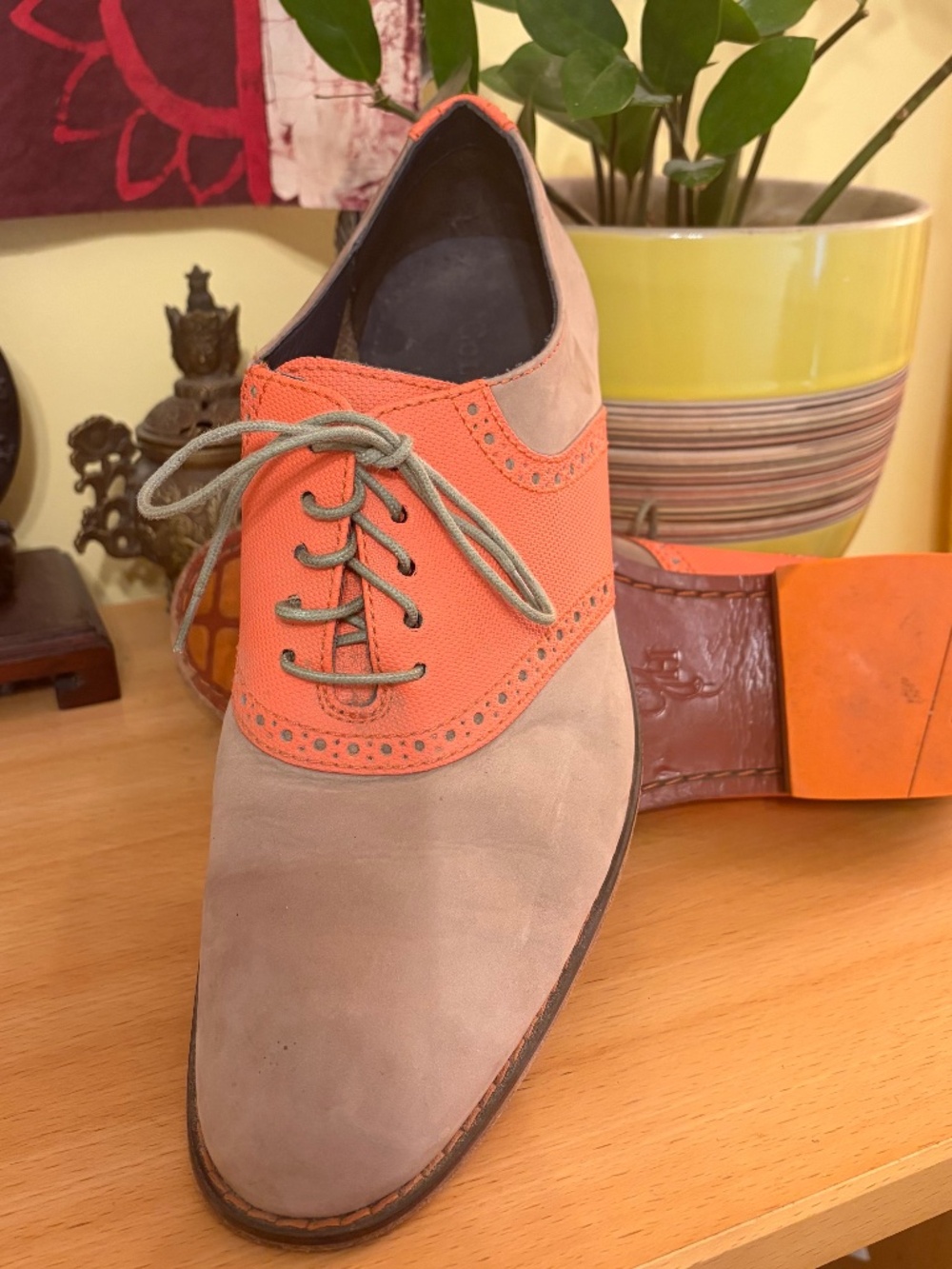 Cole Haan Air Colton Men's 9.5 Oxford Shoe Orange Gray Nubuck Dress Comfort EUC